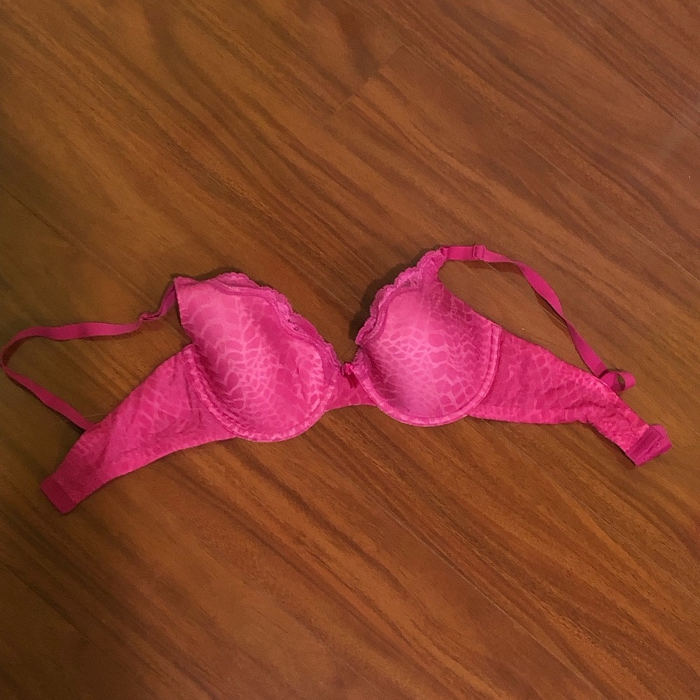 Maidenform bra 34D